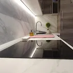 아파트 Honey